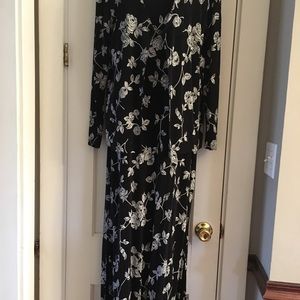 Black and white full length dress w/jacket.